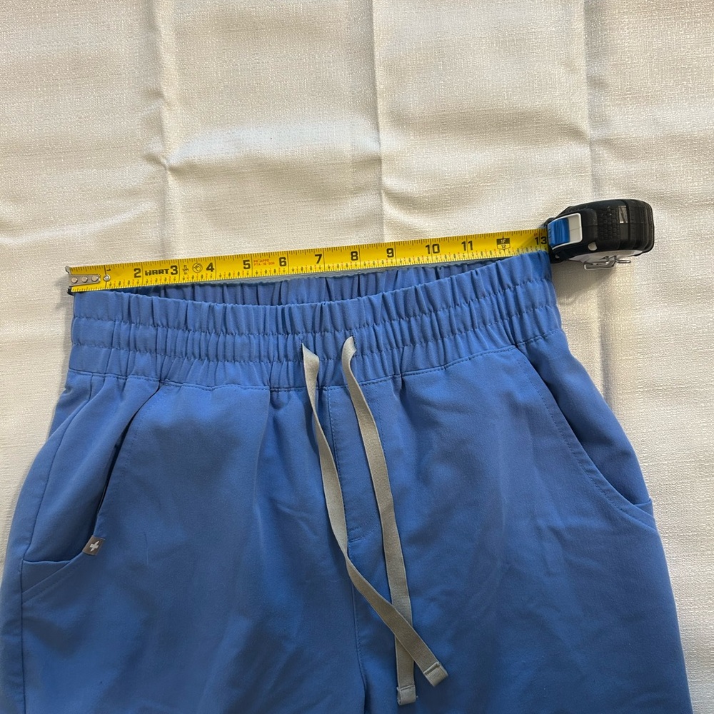 FIGS Blue Jogger Scrub Pants Size Small 💙 - Picture 9 of 9